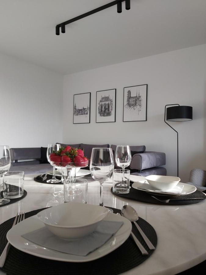Apartament 150 Zaspa Vvita Z Prywatnym Ogrodem I Tarasem Гданськ Екстер'єр фото