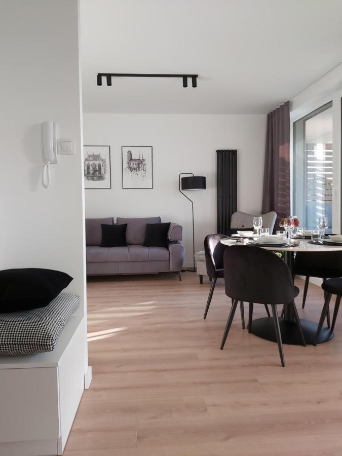 Apartament 150 Zaspa Vvita Z Prywatnym Ogrodem I Tarasem Гданськ Екстер'єр фото