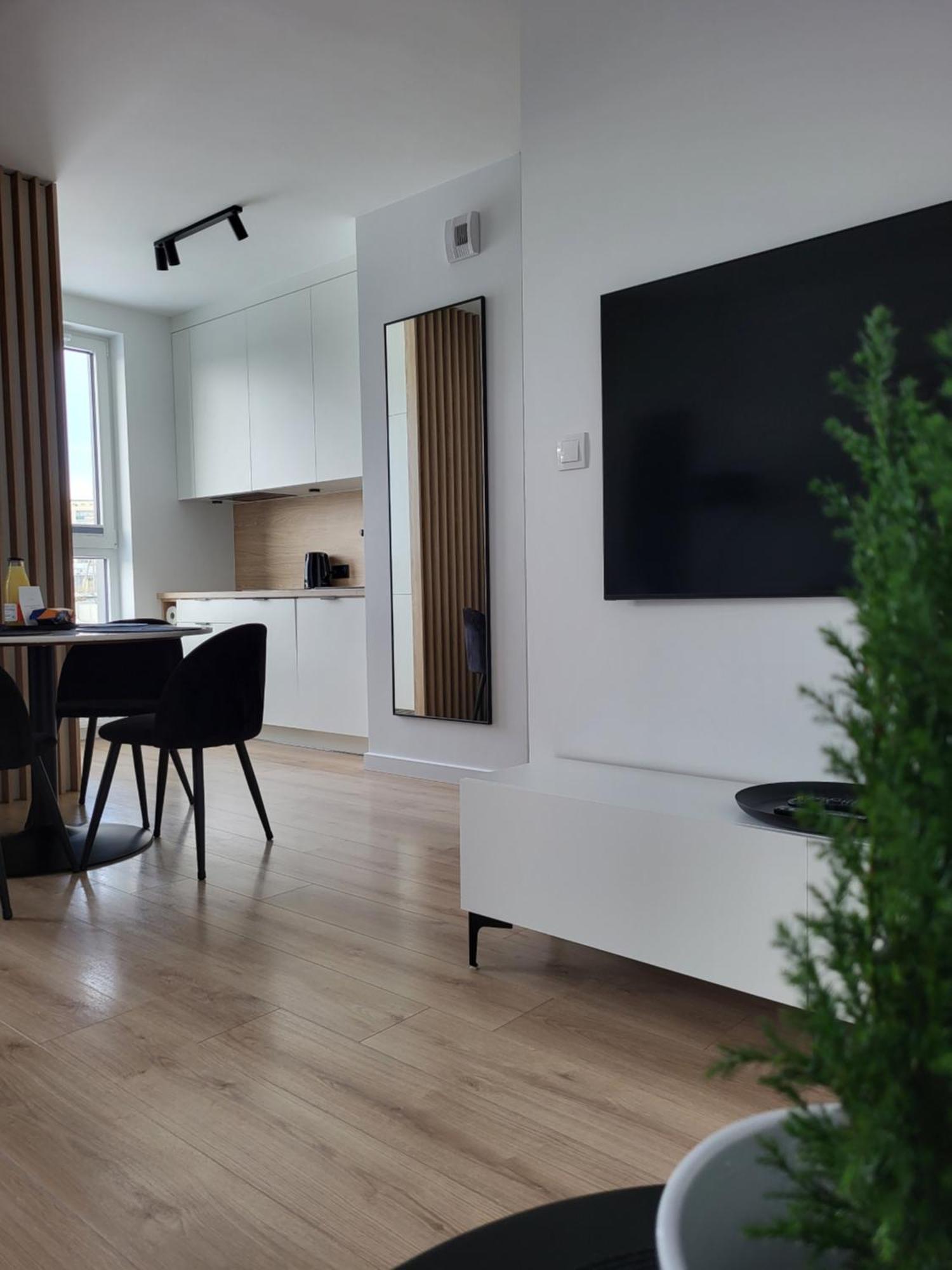 Apartament 150 Zaspa Vvita Z Prywatnym Ogrodem I Tarasem Гданськ Екстер'єр фото